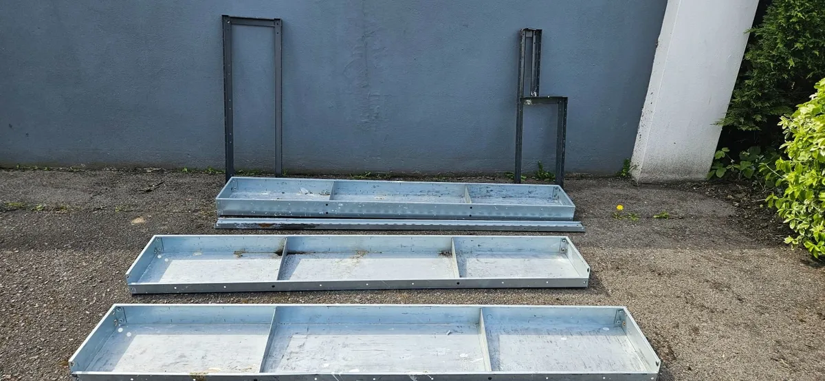Van shelving - Image 1