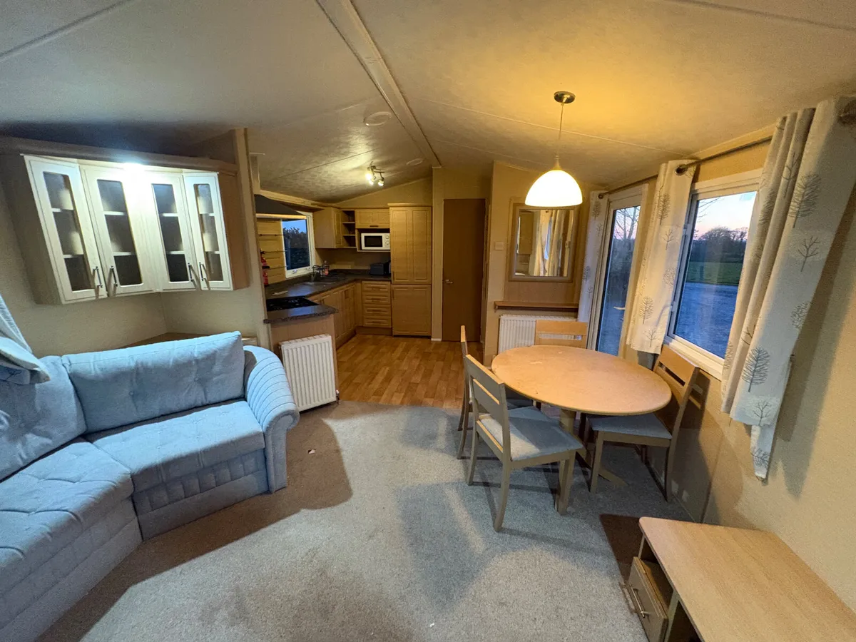 Willerby Burmuda 2 bed Mobile Home, WINTER SPEC - Image 2