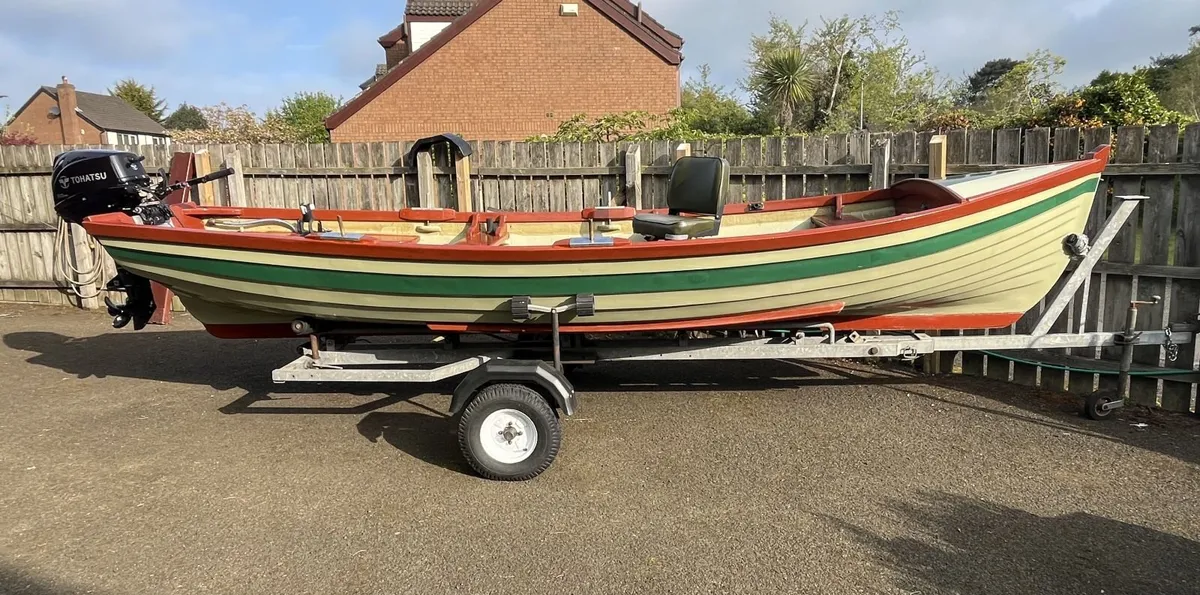 19' Sheelin Lake Boat  Large 5'4" beam - Image 1