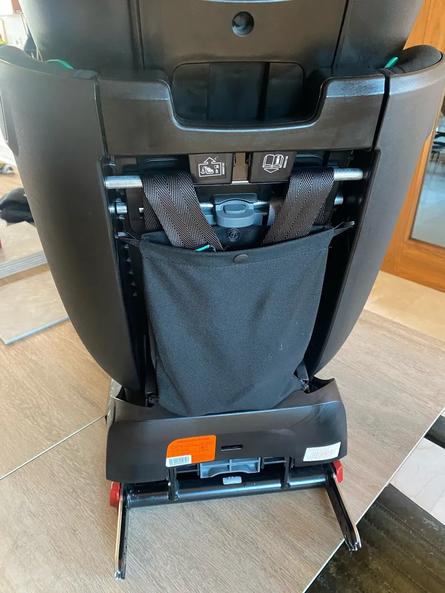 Britax Romer Car Seat - Image 2
