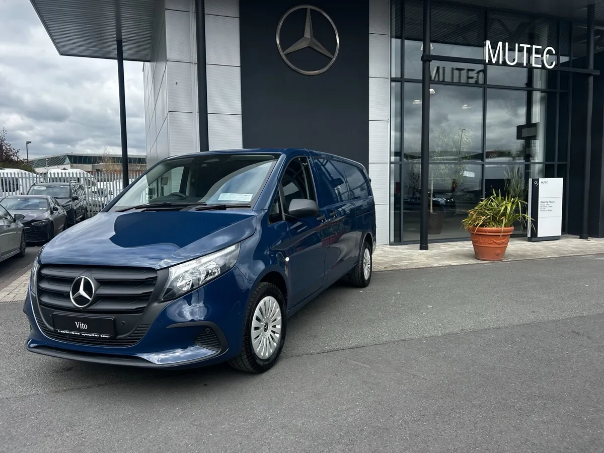 Mercedes-Benz Vito 114 CDI Panel Van L3 - Image 3