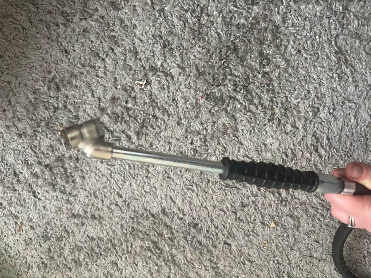 Tyre Inflator - Image 4
