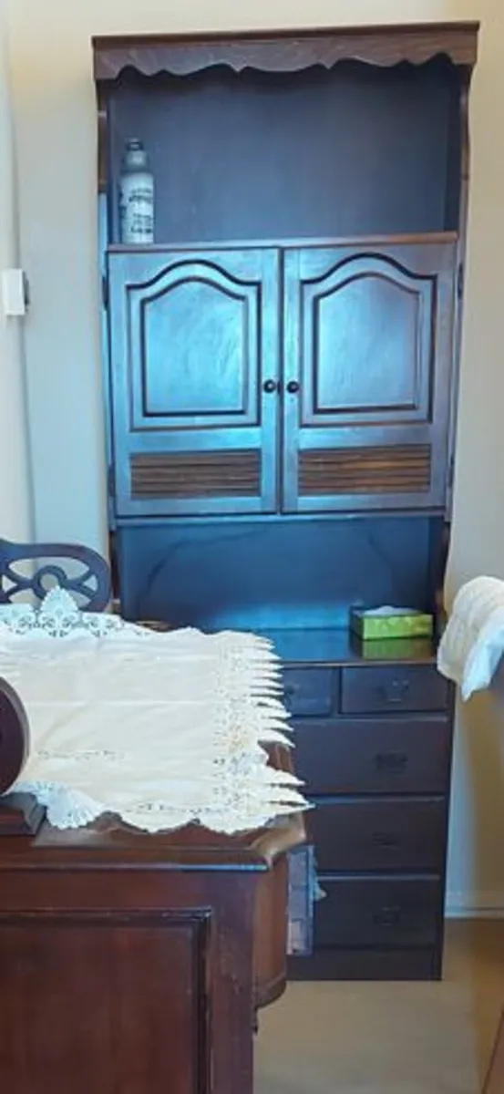 dining room display cabinet