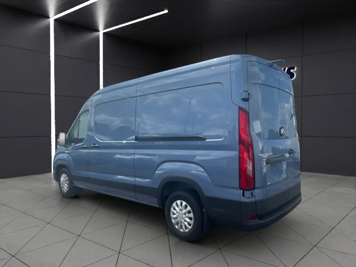 **Maxus Deliver 9 LUX L3 H2 FWD** - Image 2
