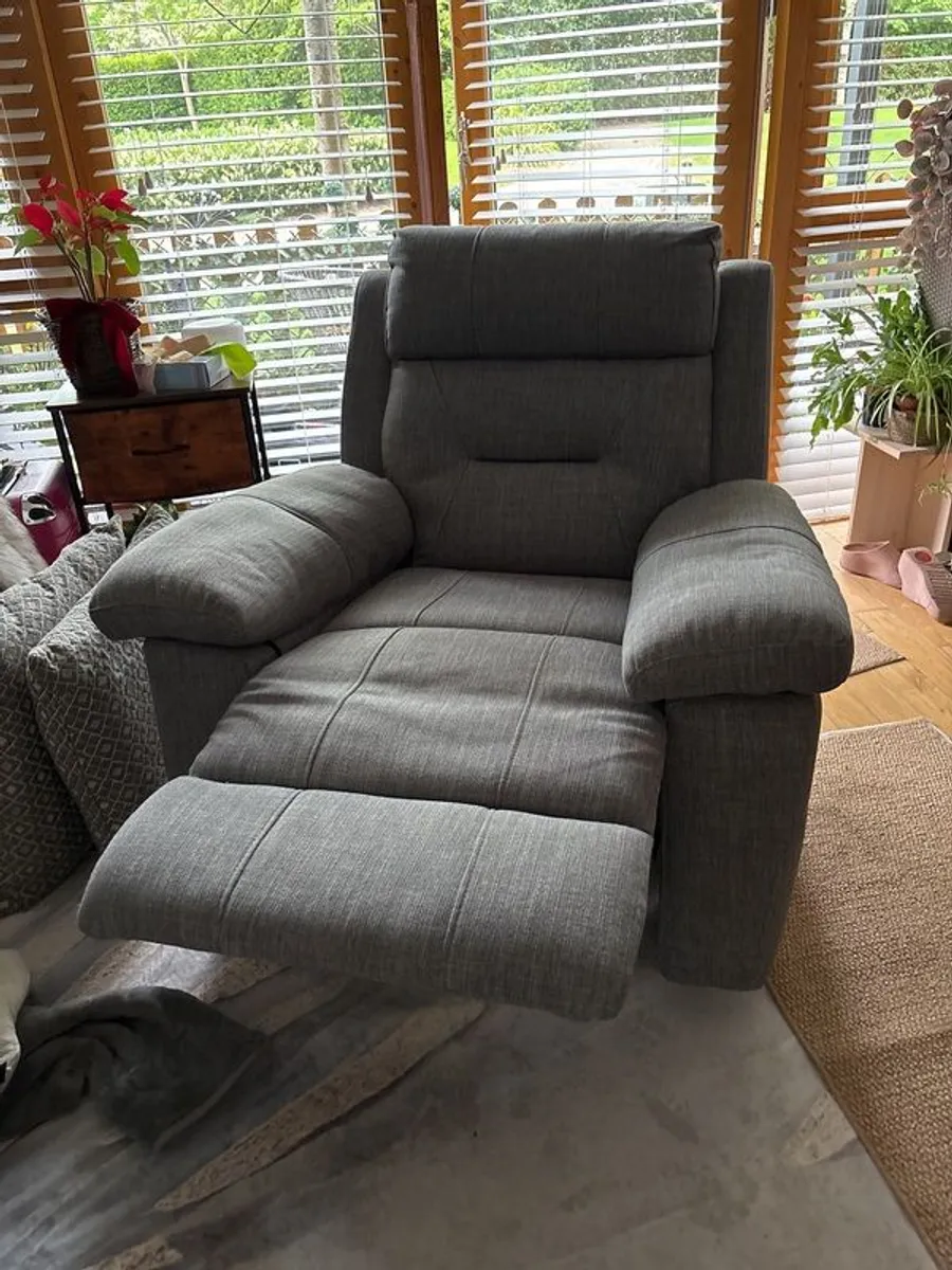recliner s - Image 3