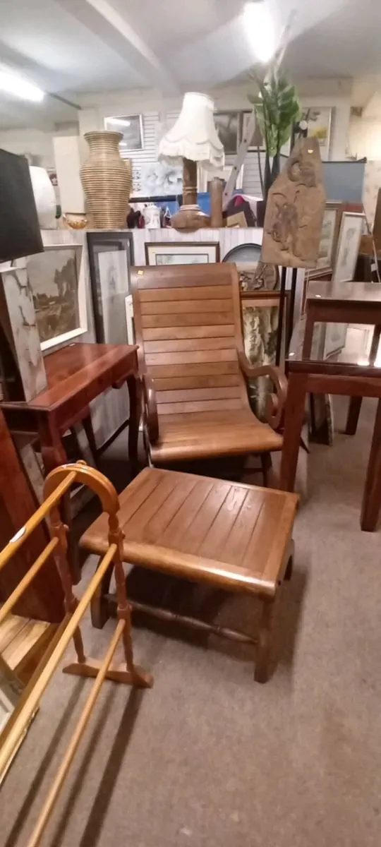 Oversized Hardwood Plantation Style Deck Chair