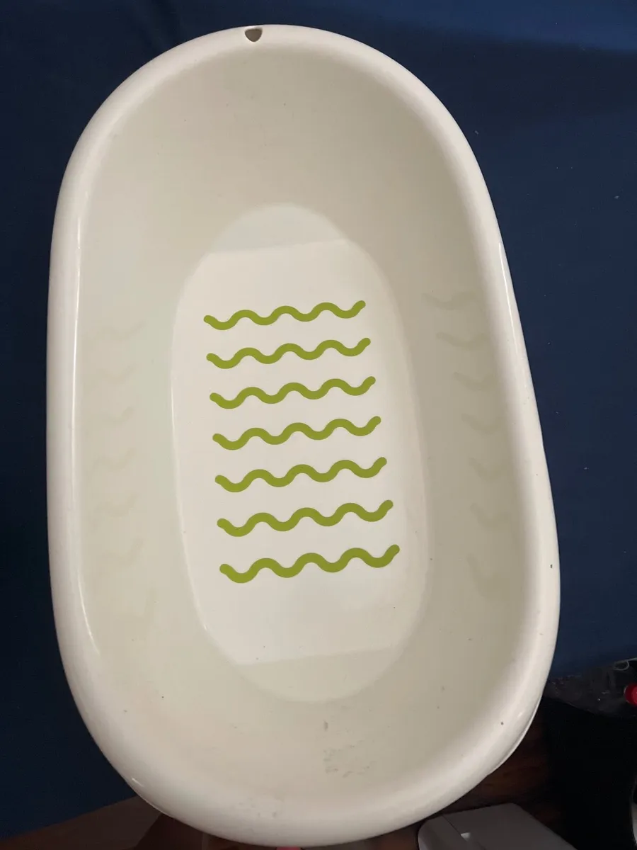 Baby bath - Image 1