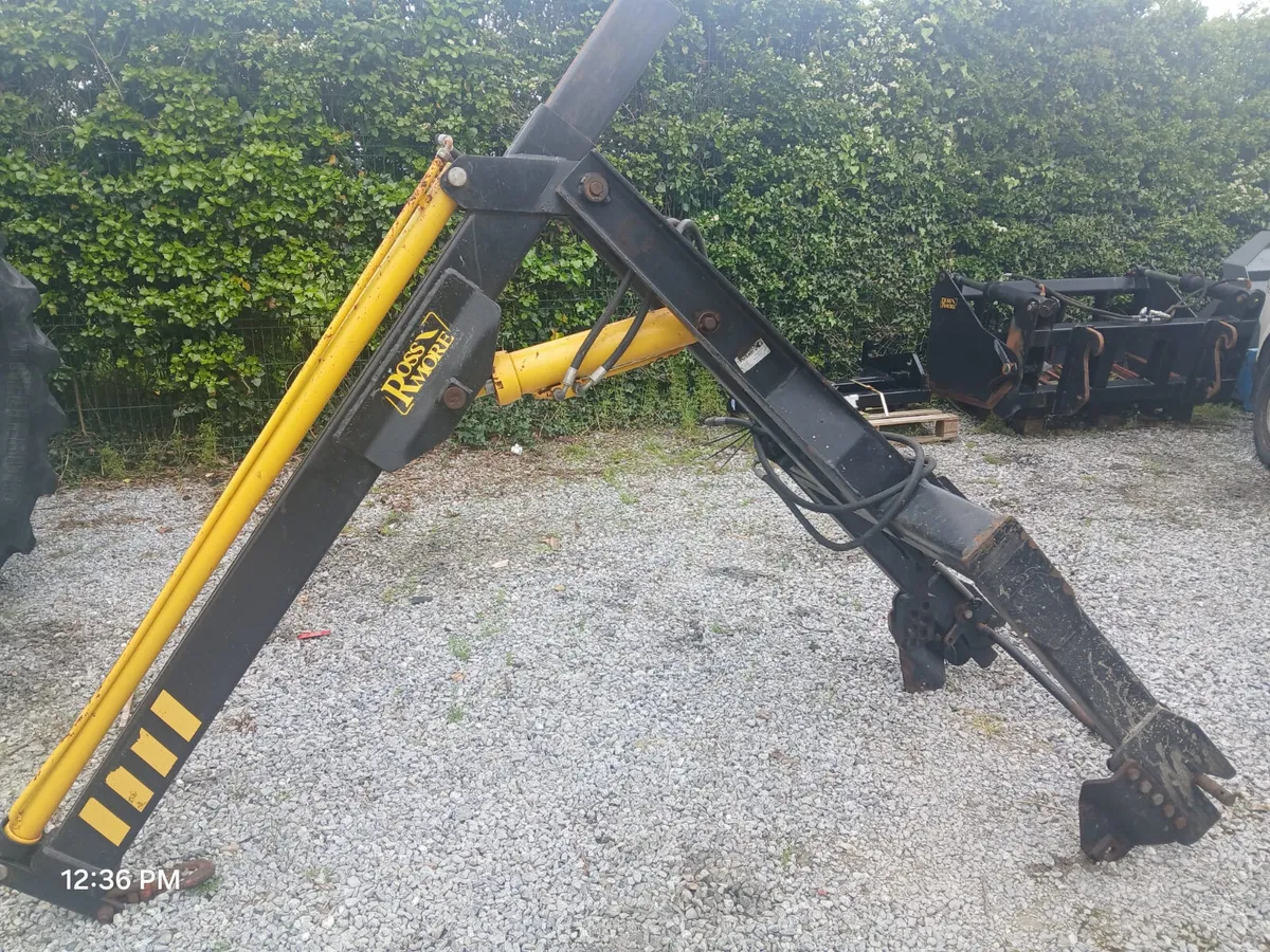 Rossmore Fertilizer Bag lifter - Image 2