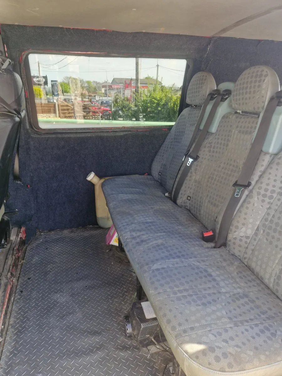 Volkswagen Transporter 2002 - Image 3