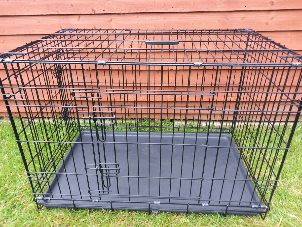 Large dog travel crate. - Image 4