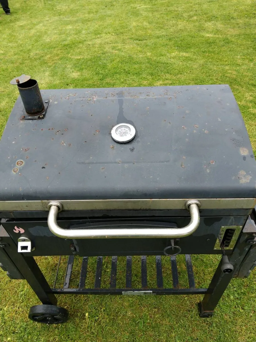 Barbecue - Image 2
