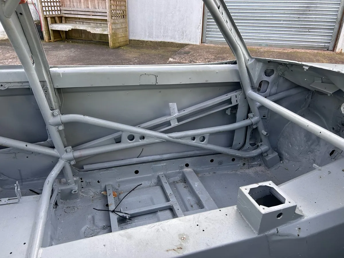 Ford escort mk2 grp4 rally shell - Image 1