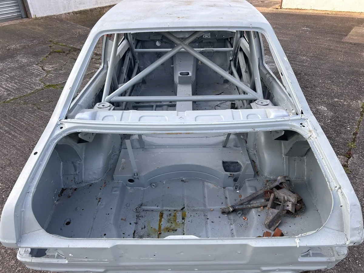 Ford escort mk2 grp4 rally shell - Image 3