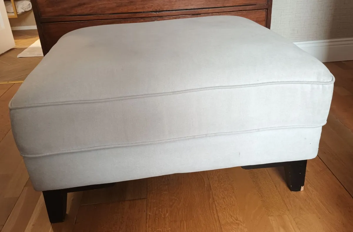 Upholstered foot stool grey - Image 3