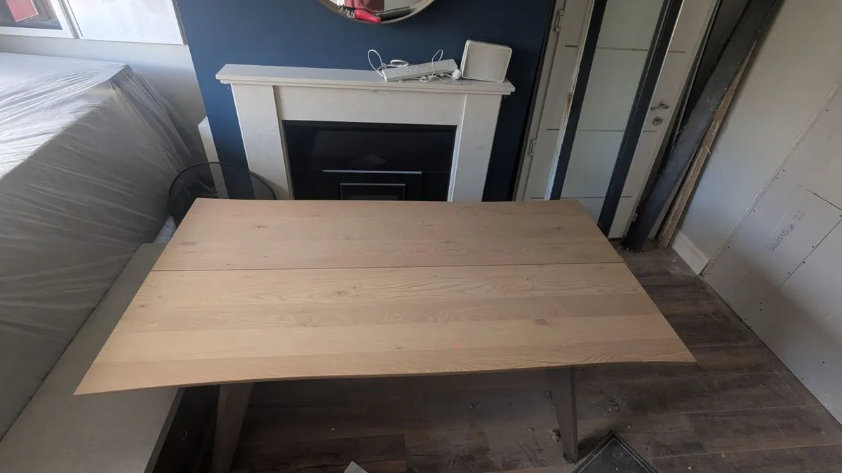 Dining room table - Image 4
