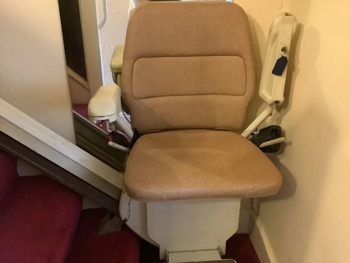 Stair lift for sale. - Image 1