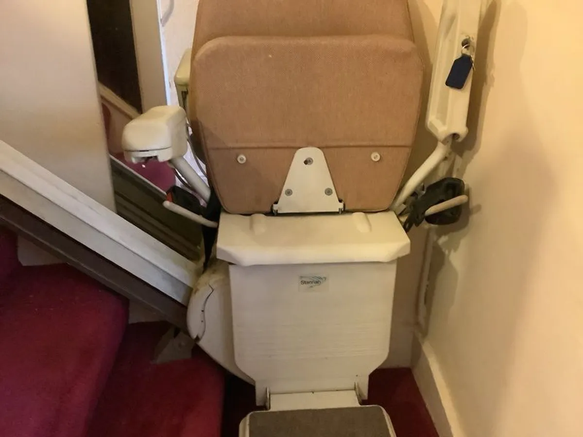 Stair lift for sale. - Image 2