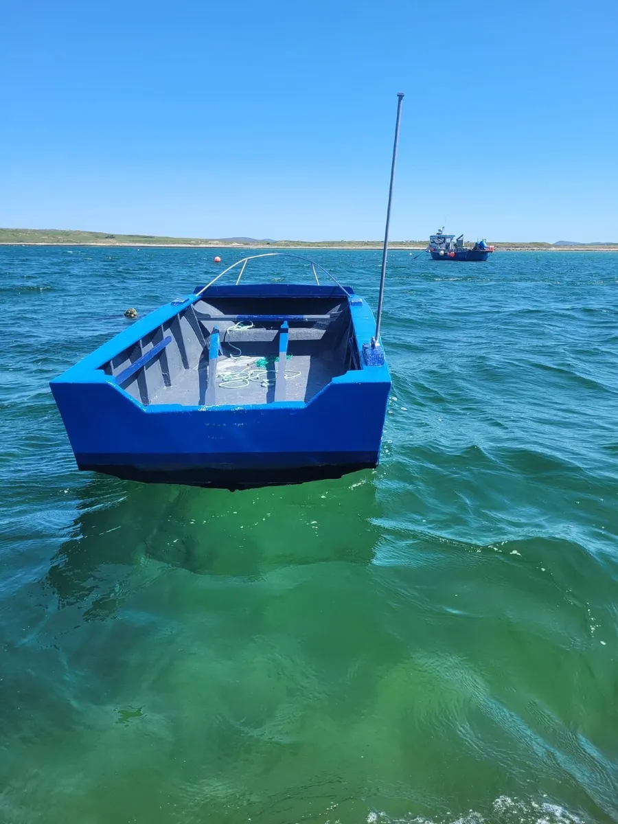 Dory boat - Image 1