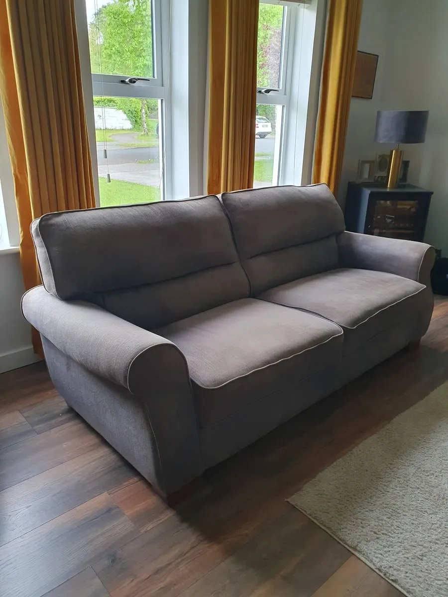 3 Seater Couch - Image 4