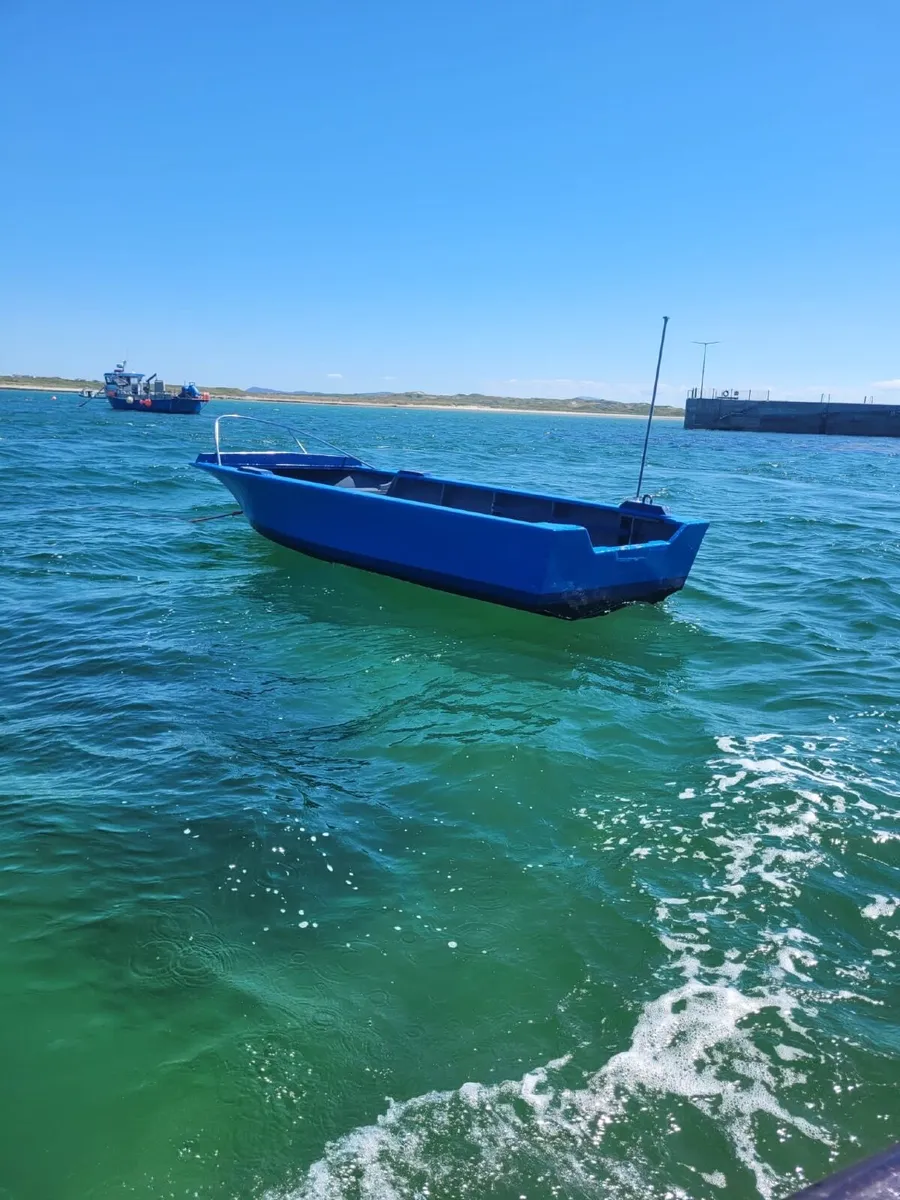 Dory boat - Image 3