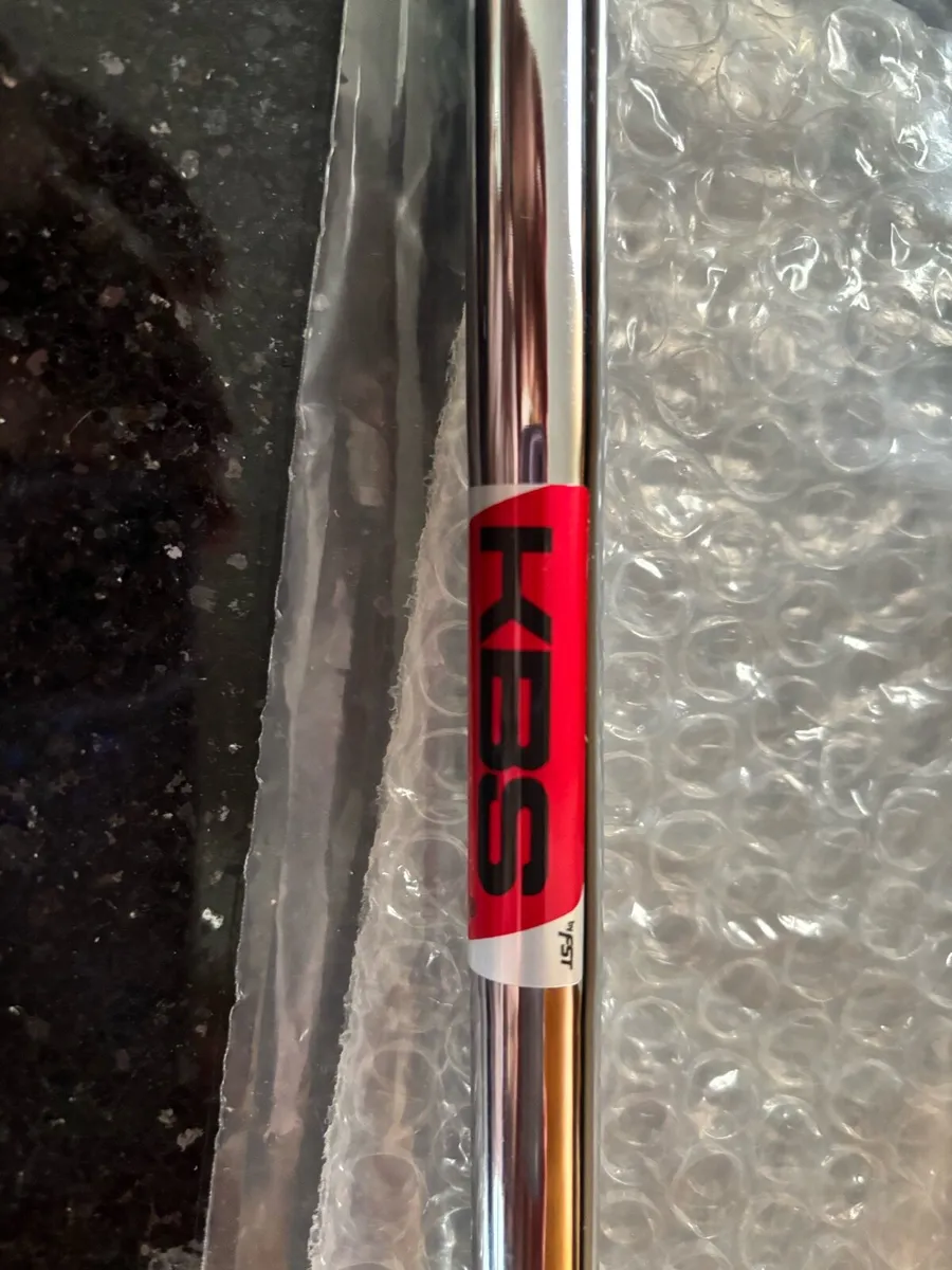 Cobra King 4 Iron - Image 3