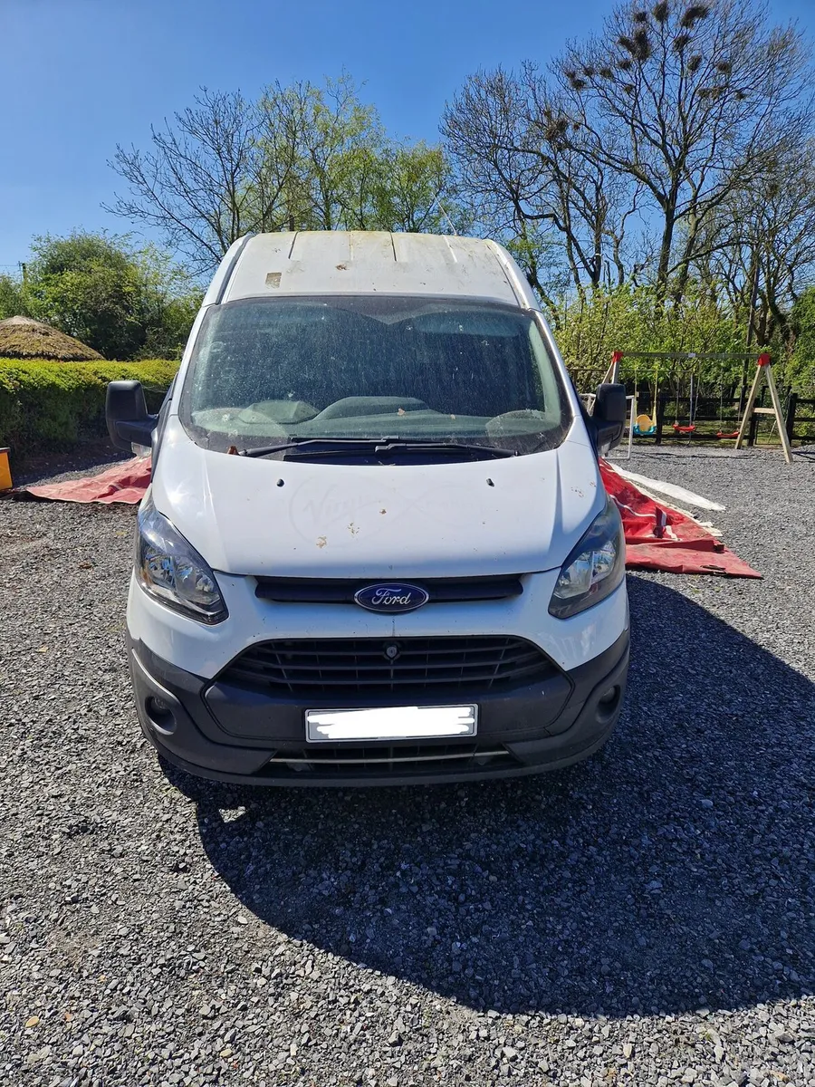 FORD CUSTOM FOR BREAKING - Image 1