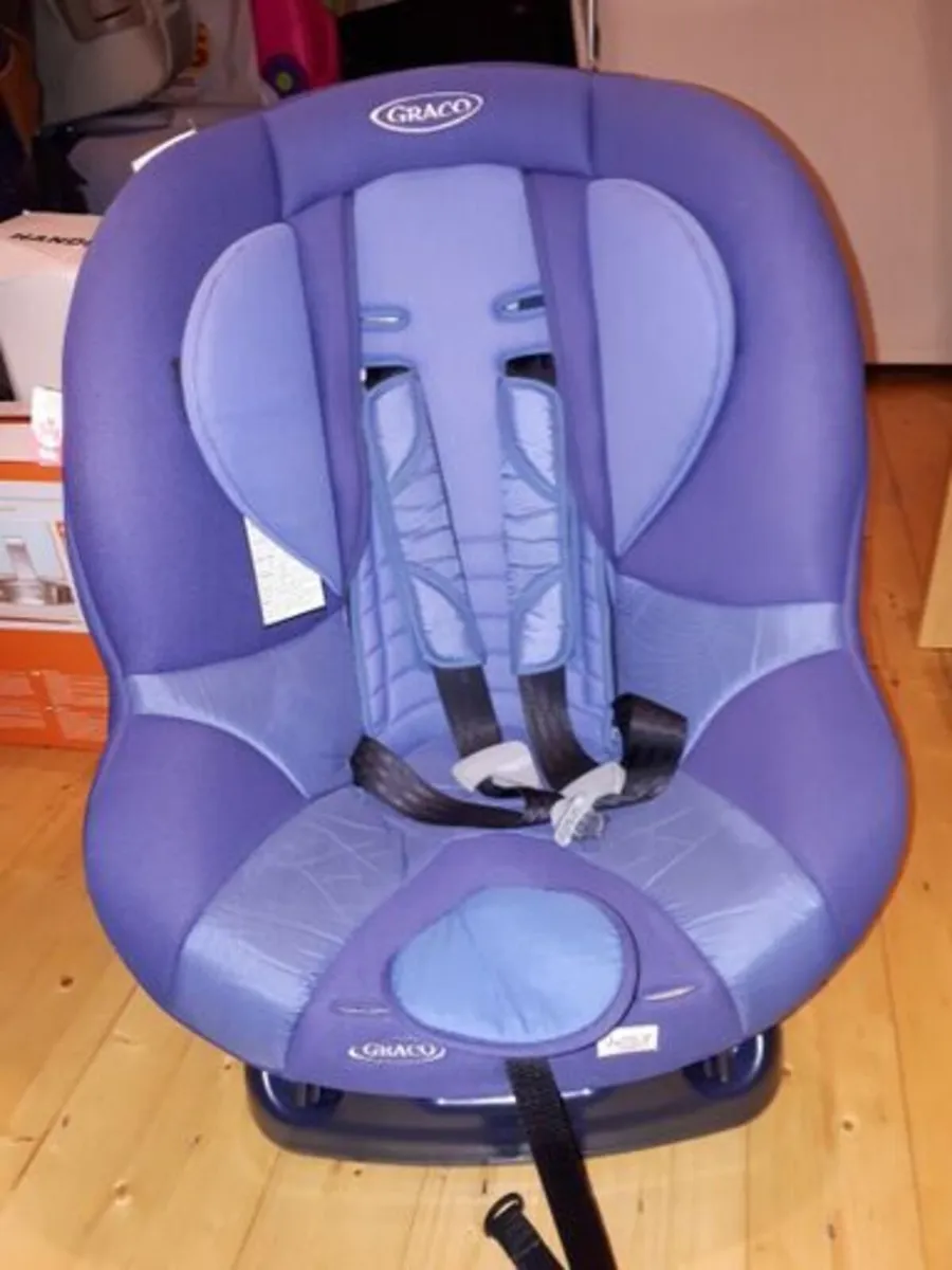 Graco Car Seat 0–18kg – Excellent Condition - Image 1