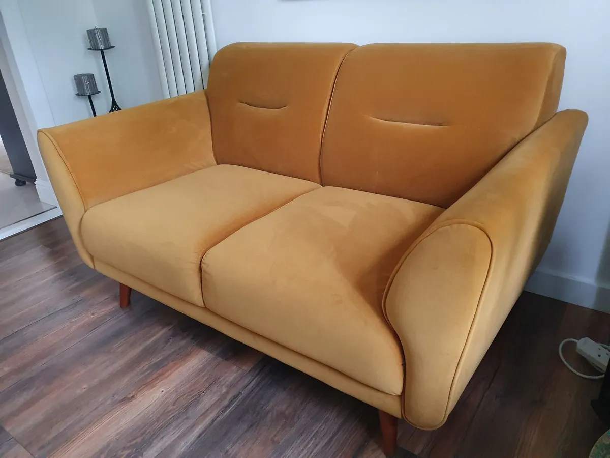2 seater Velvet Couch - Image 2