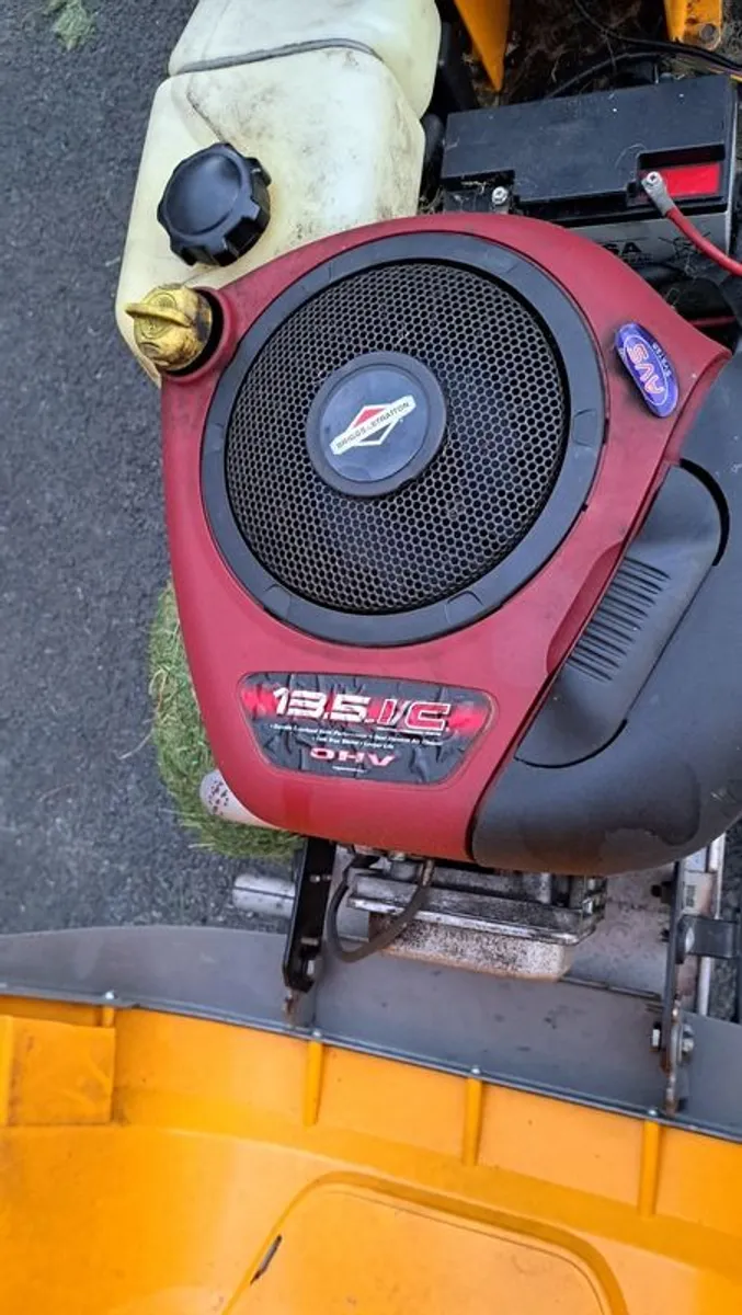 STIGA Ride On Lawnmower - Image 2