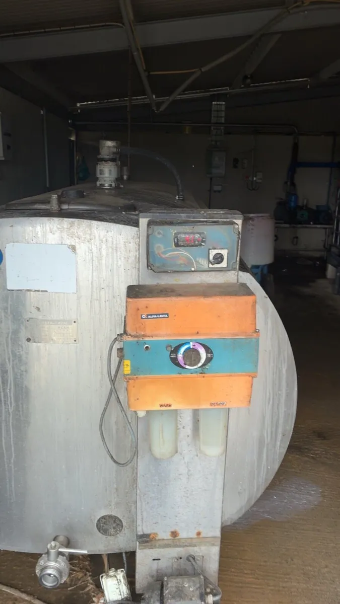 Delaval milk tank - Image 1