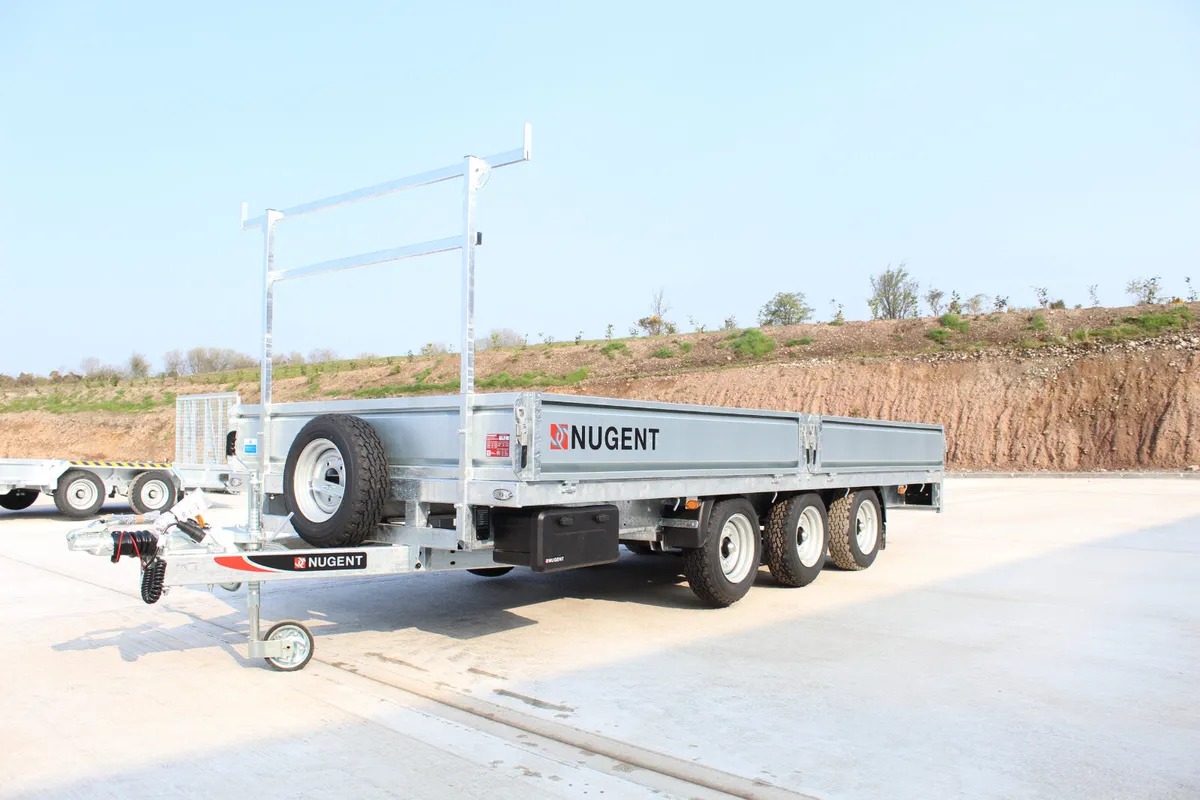 16 x 6'7 Tri axle Flatbed - Image 2