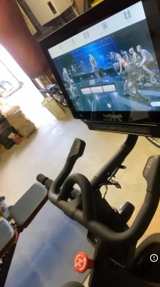 Nordictrack s22i exercise bike - Image 3