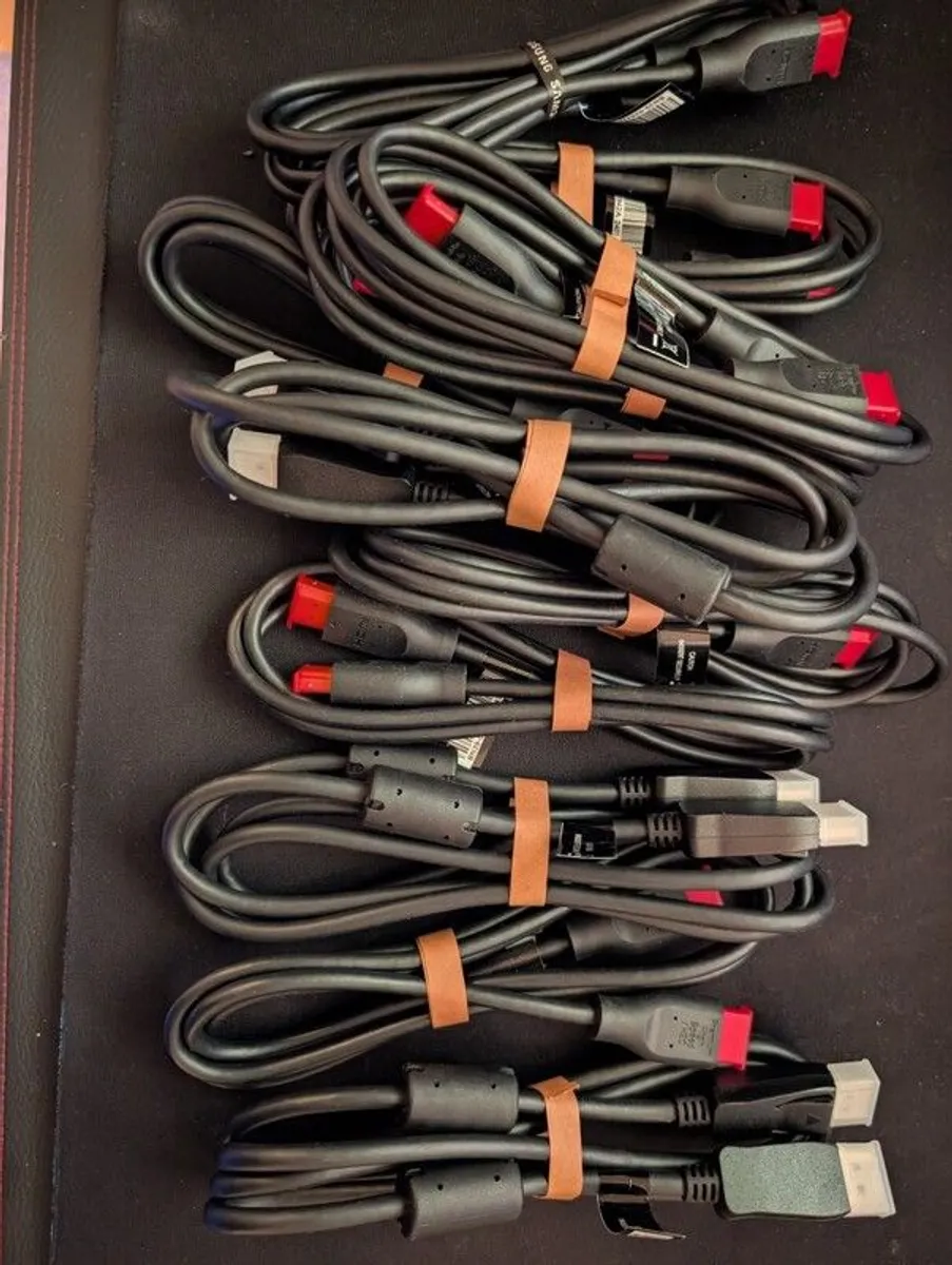 HDMI, DISPLAY PORT cables. Samsung original. New - Image 2