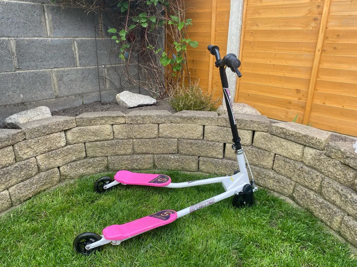 Kids scooter - Image 2