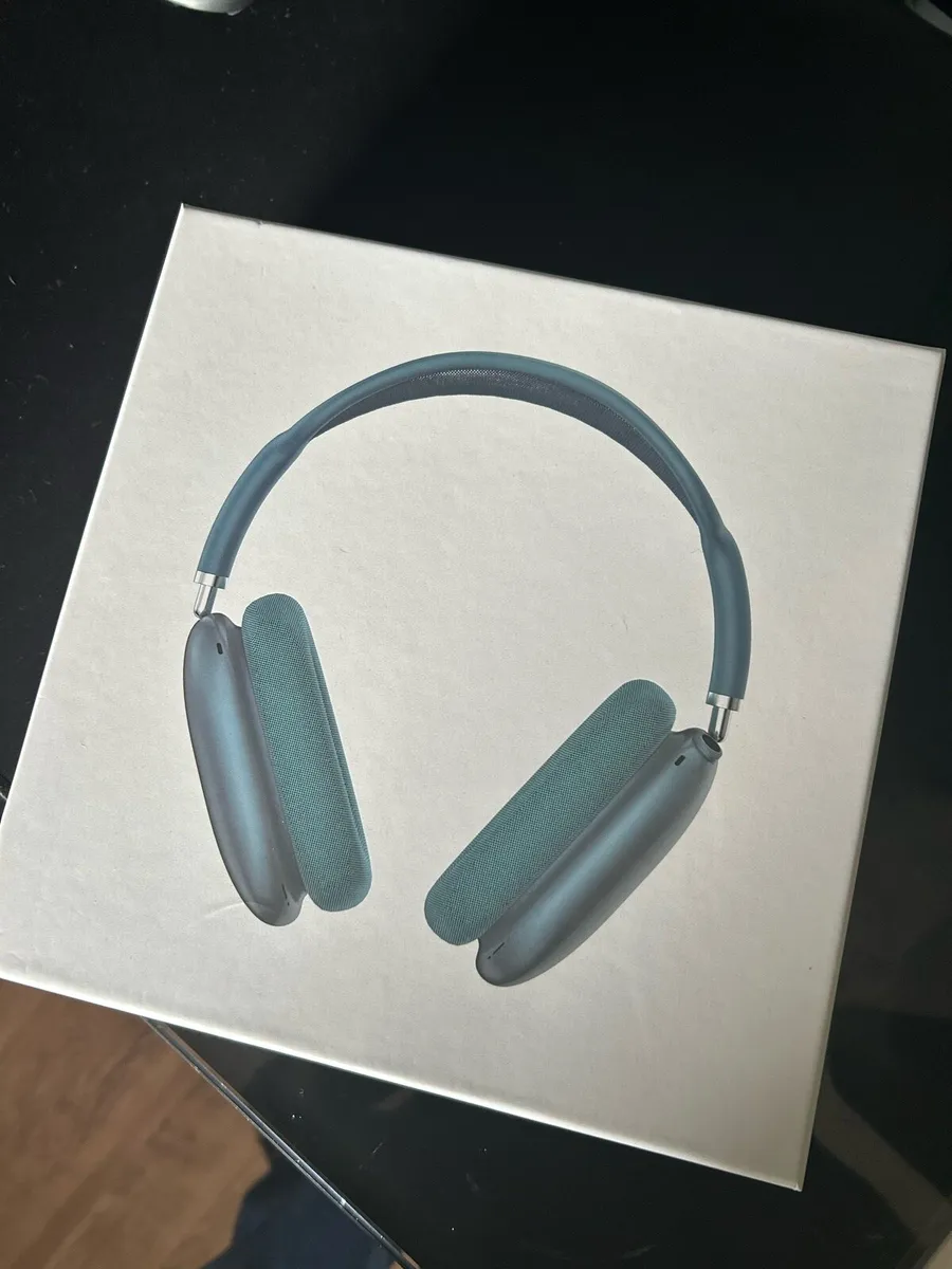 Headphones - Image 1