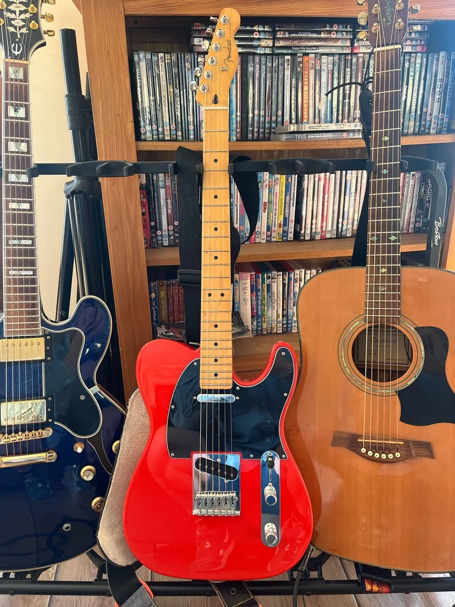 Telecaster 2 Guitar - Image 1