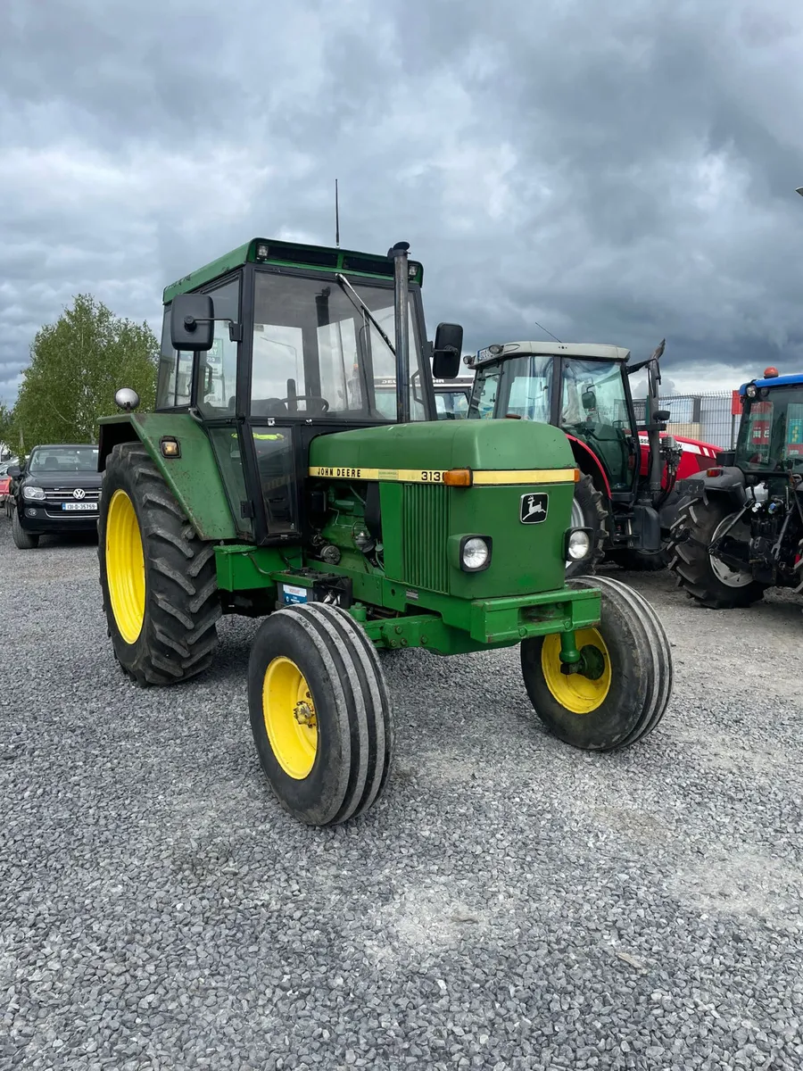 John Deere 3130 - Image 1