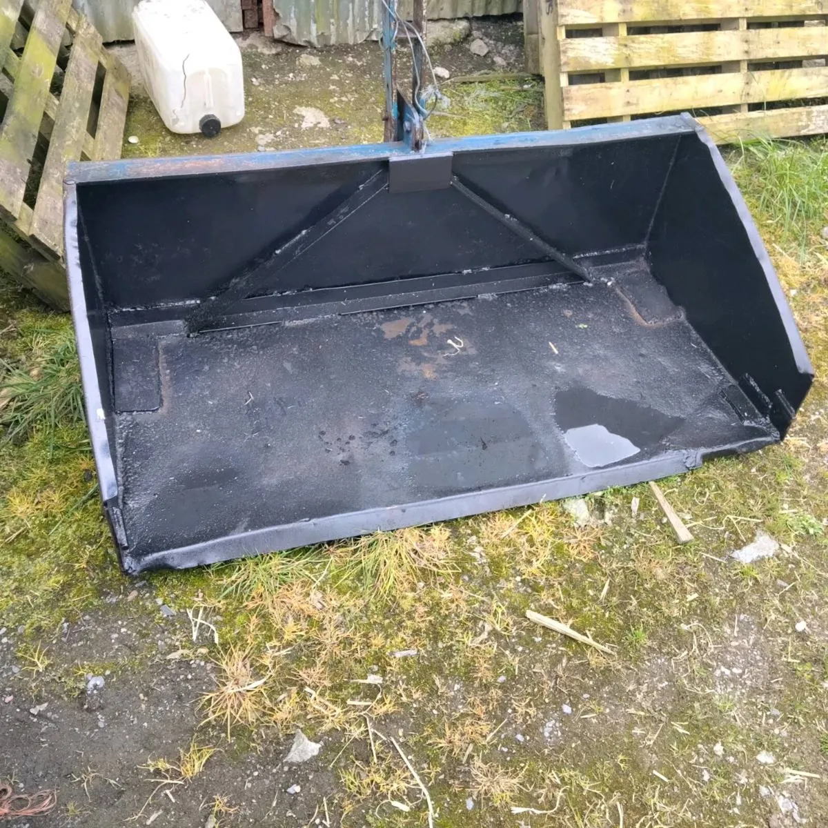 Link box and grubber - Image 1
