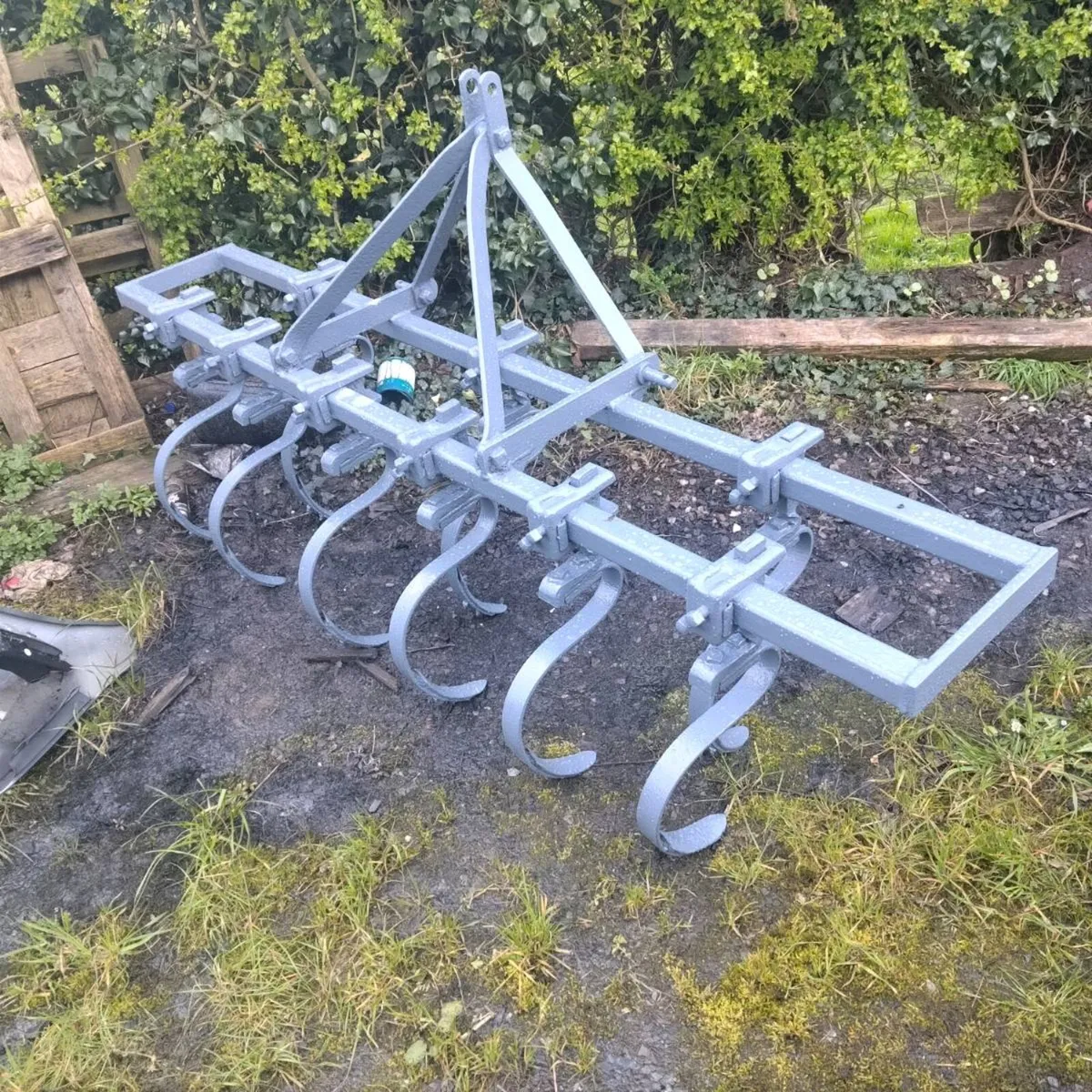 Link box and grubber - Image 4
