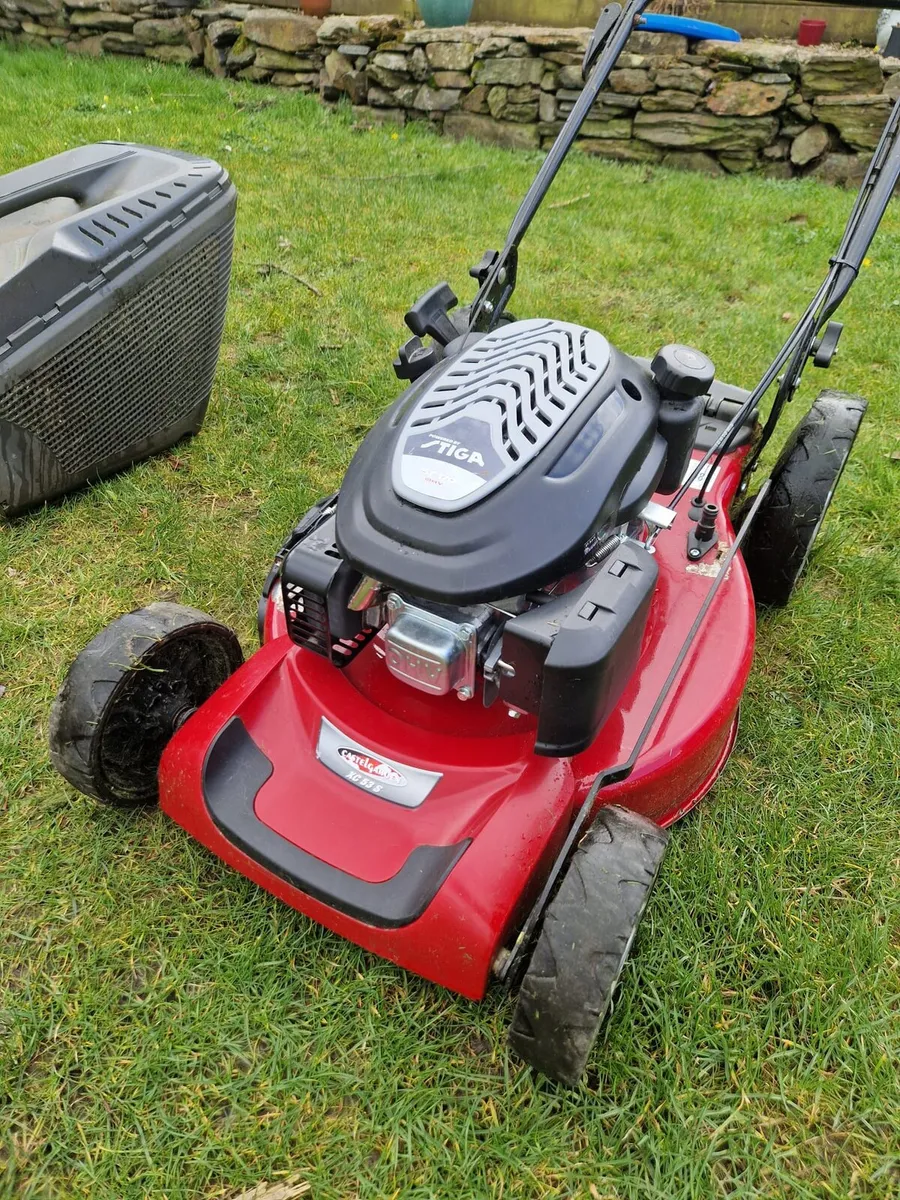 Lawnmower - Image 2