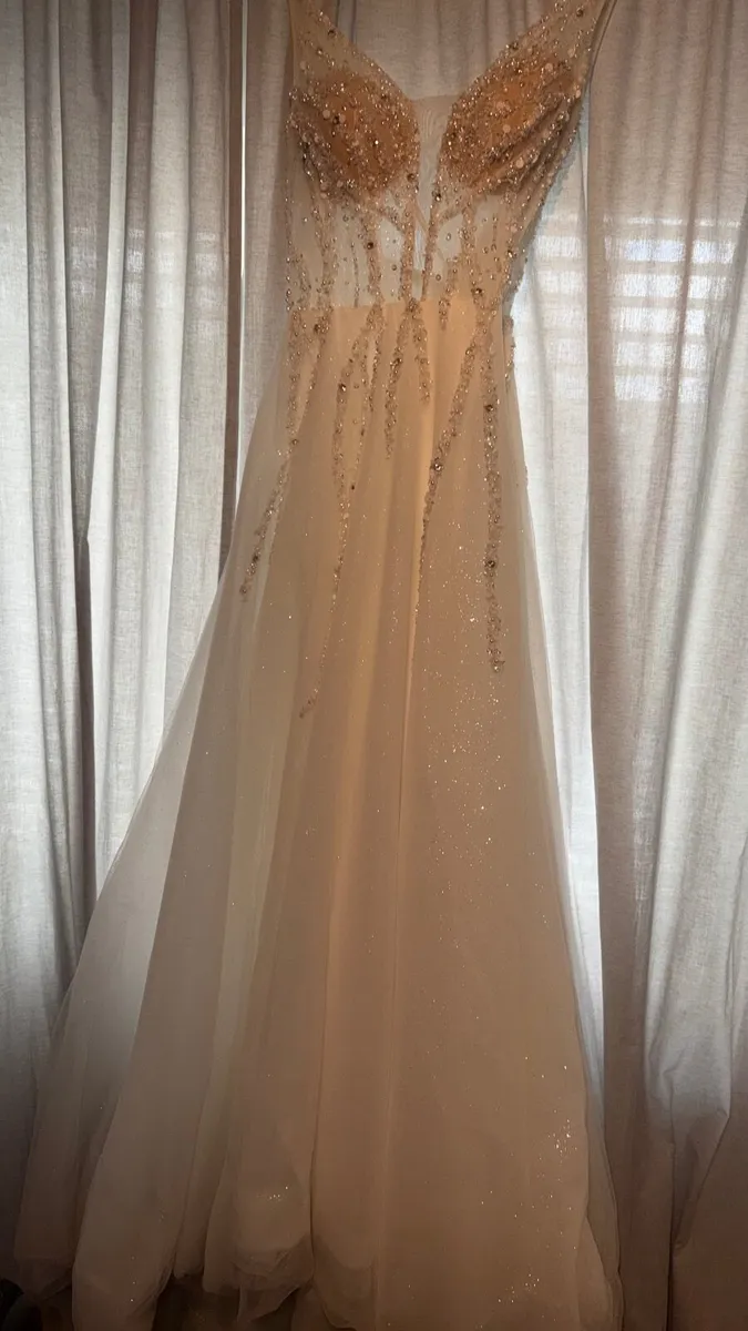 Monreal Wedding dress A-line  color White - Image 3