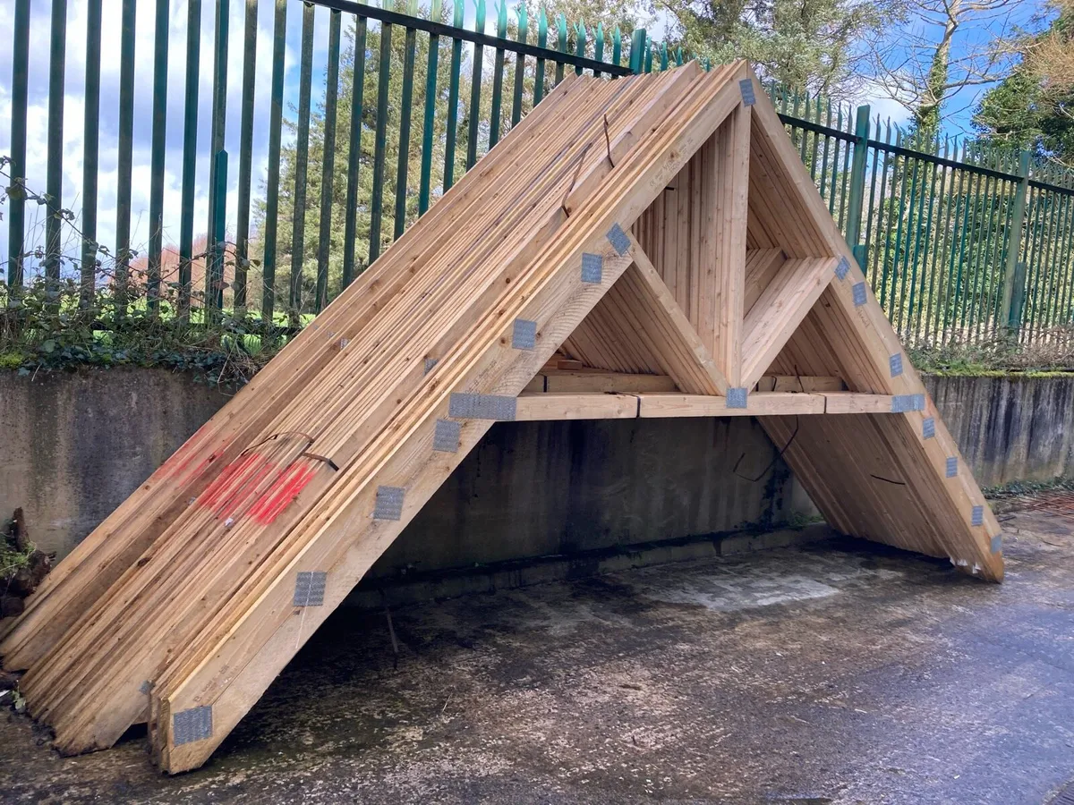 Roof trusses - Image 1