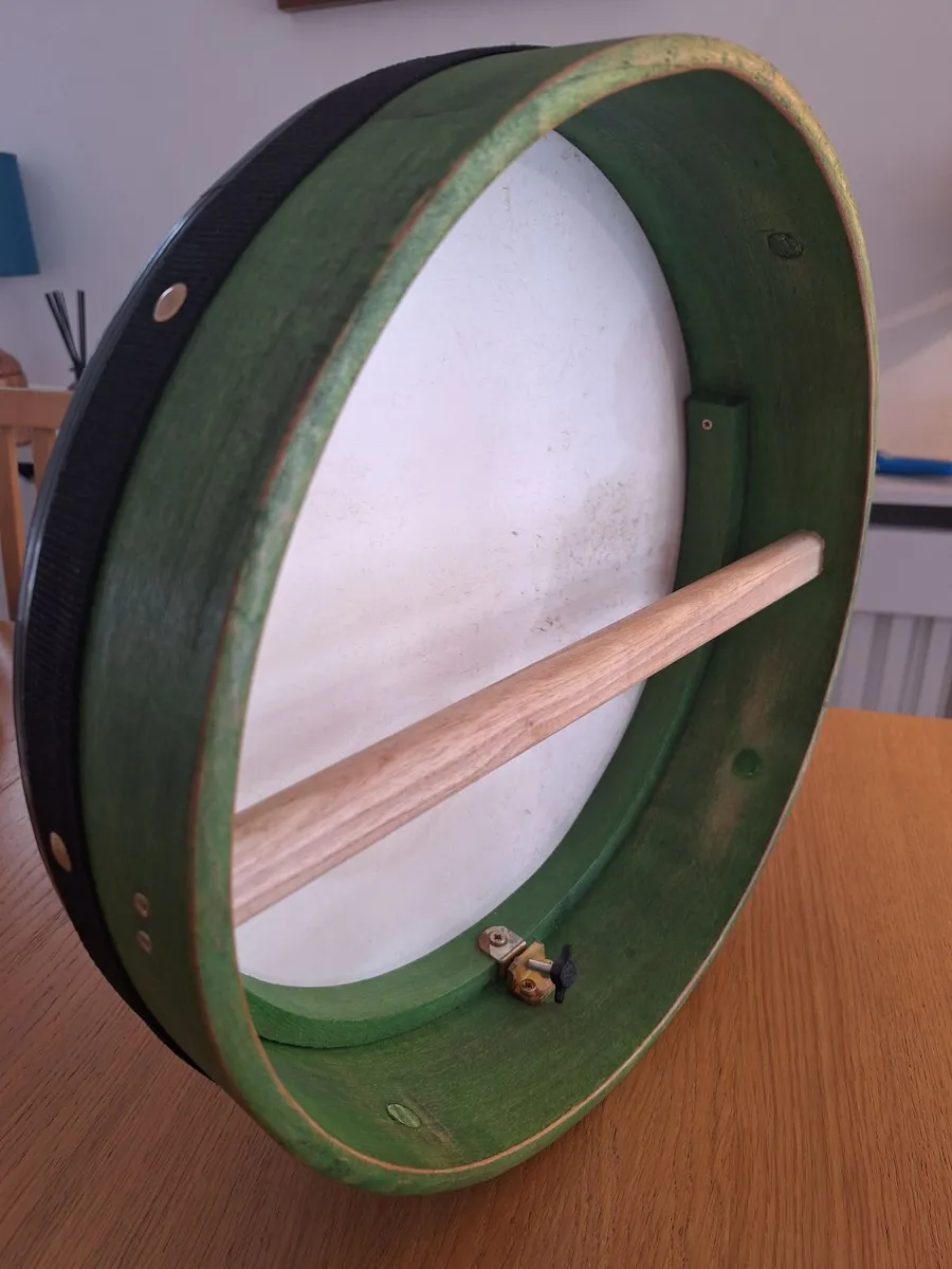 Irish-made 15" Beginner Bodhrán drum - Image 2