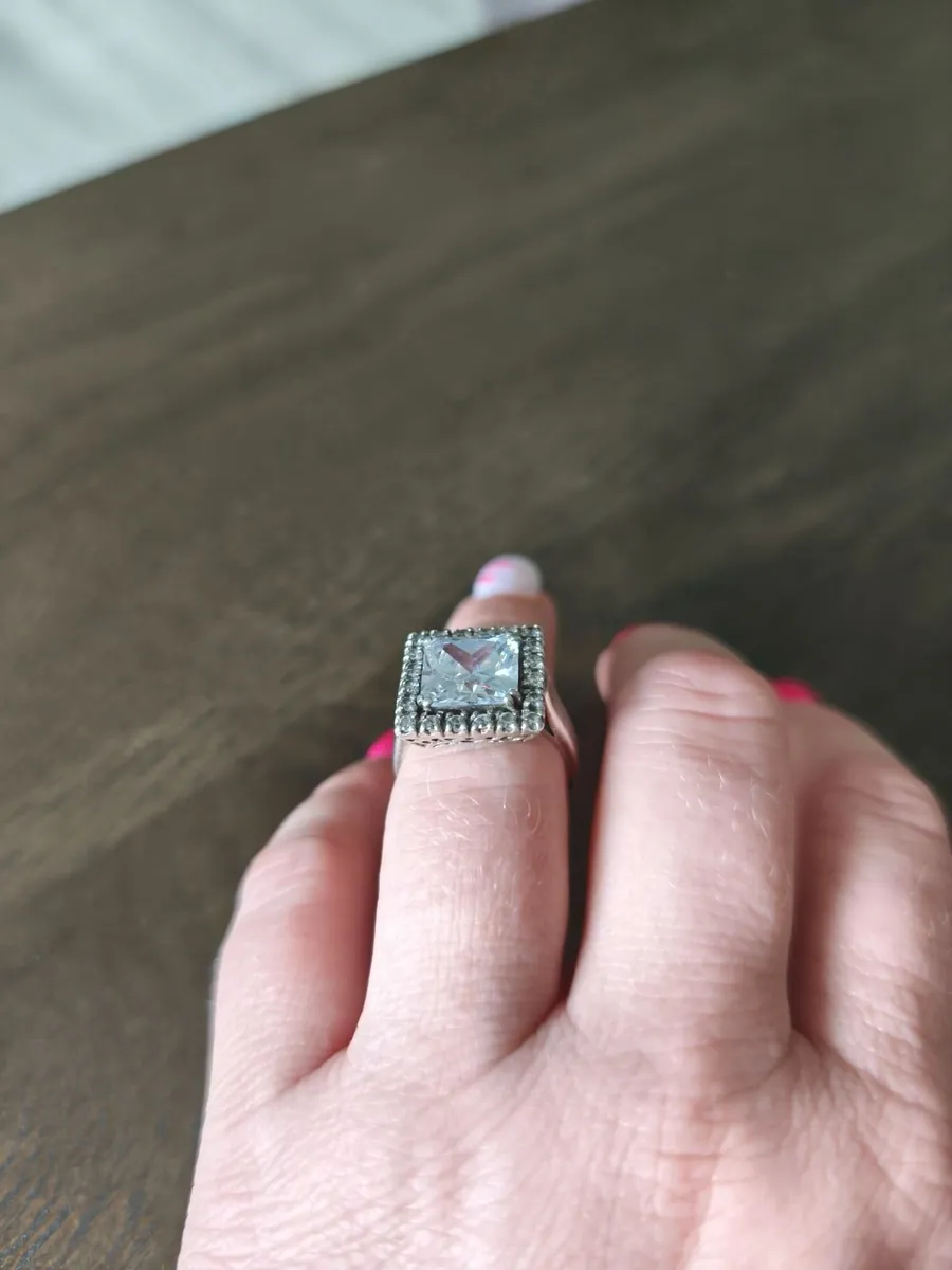 Sterling silver ring size N - Image 2
