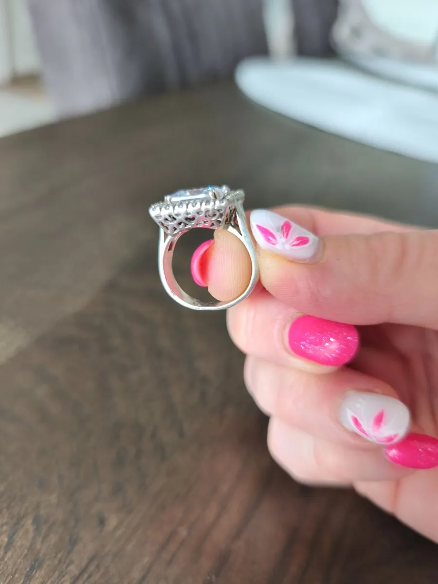 Sterling silver ring size N - Image 4