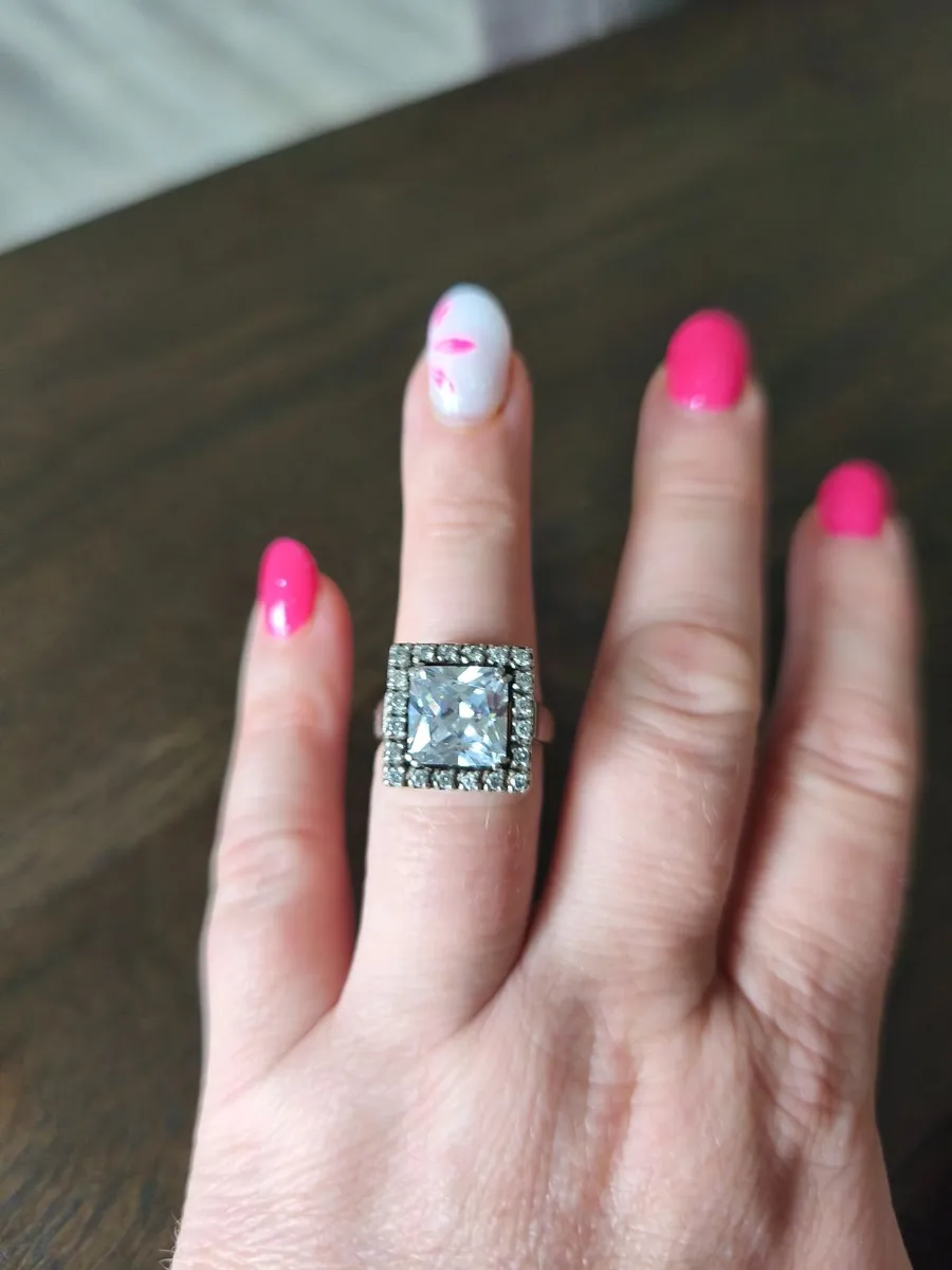 Sterling silver ring size N - Image 3