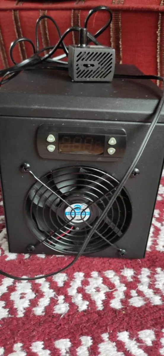 Aquarium water chiller - Image 1