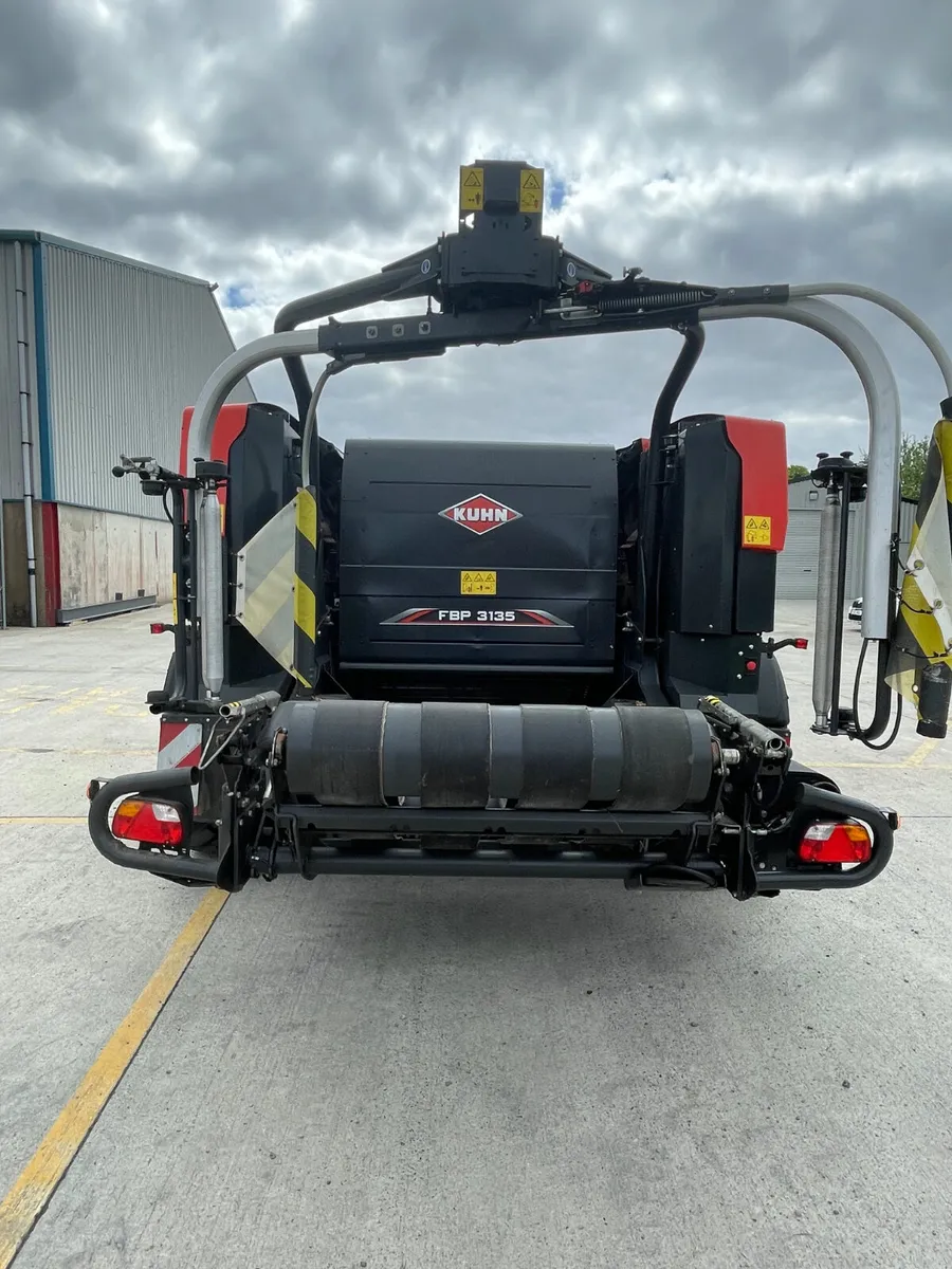 Kuhn FBP 3135 Combi Baler - Image 4