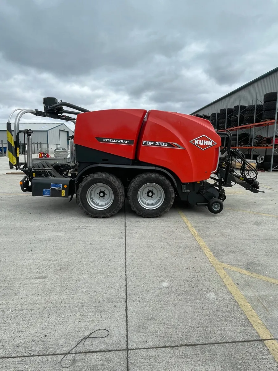 Kuhn FBP 3135 Combi Baler - Image 2