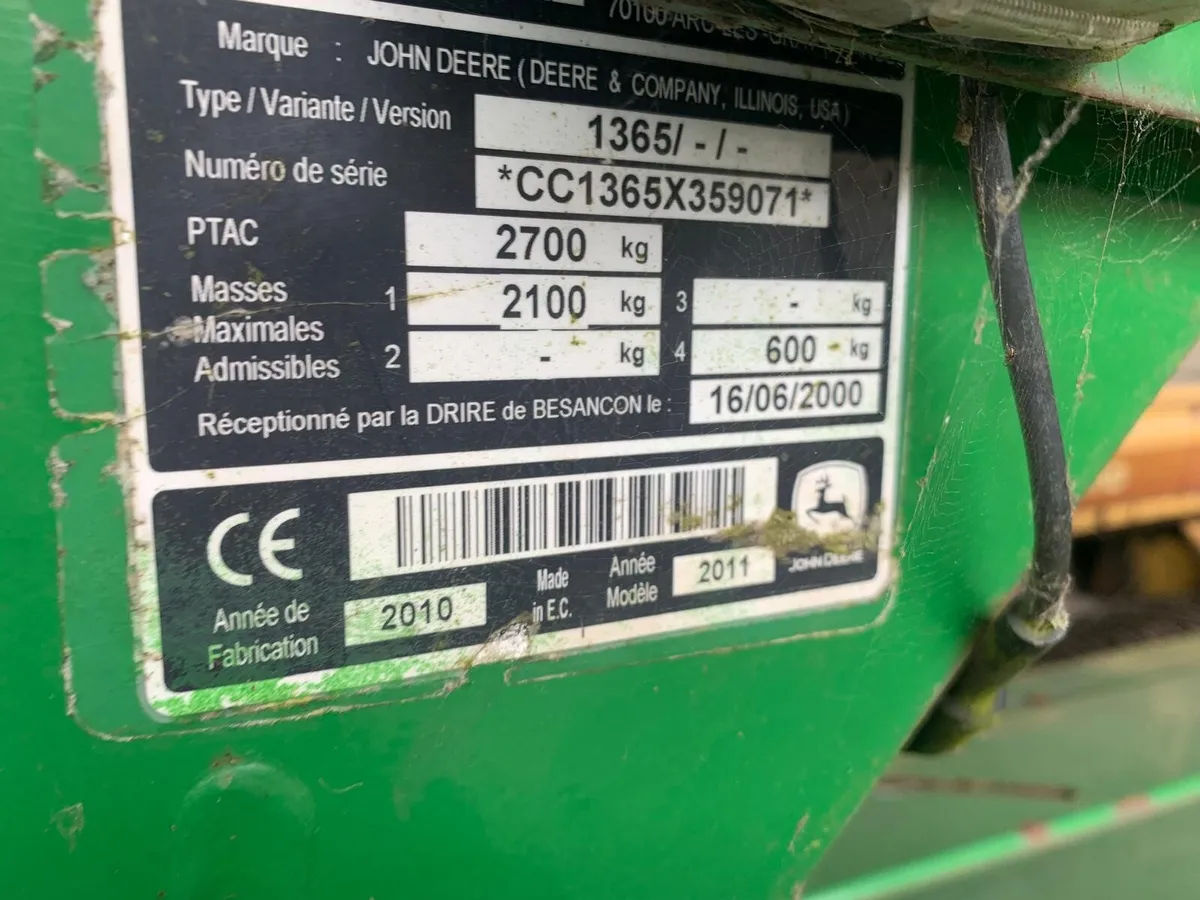 JOHN DEERE 1365 MOWER - Image 4